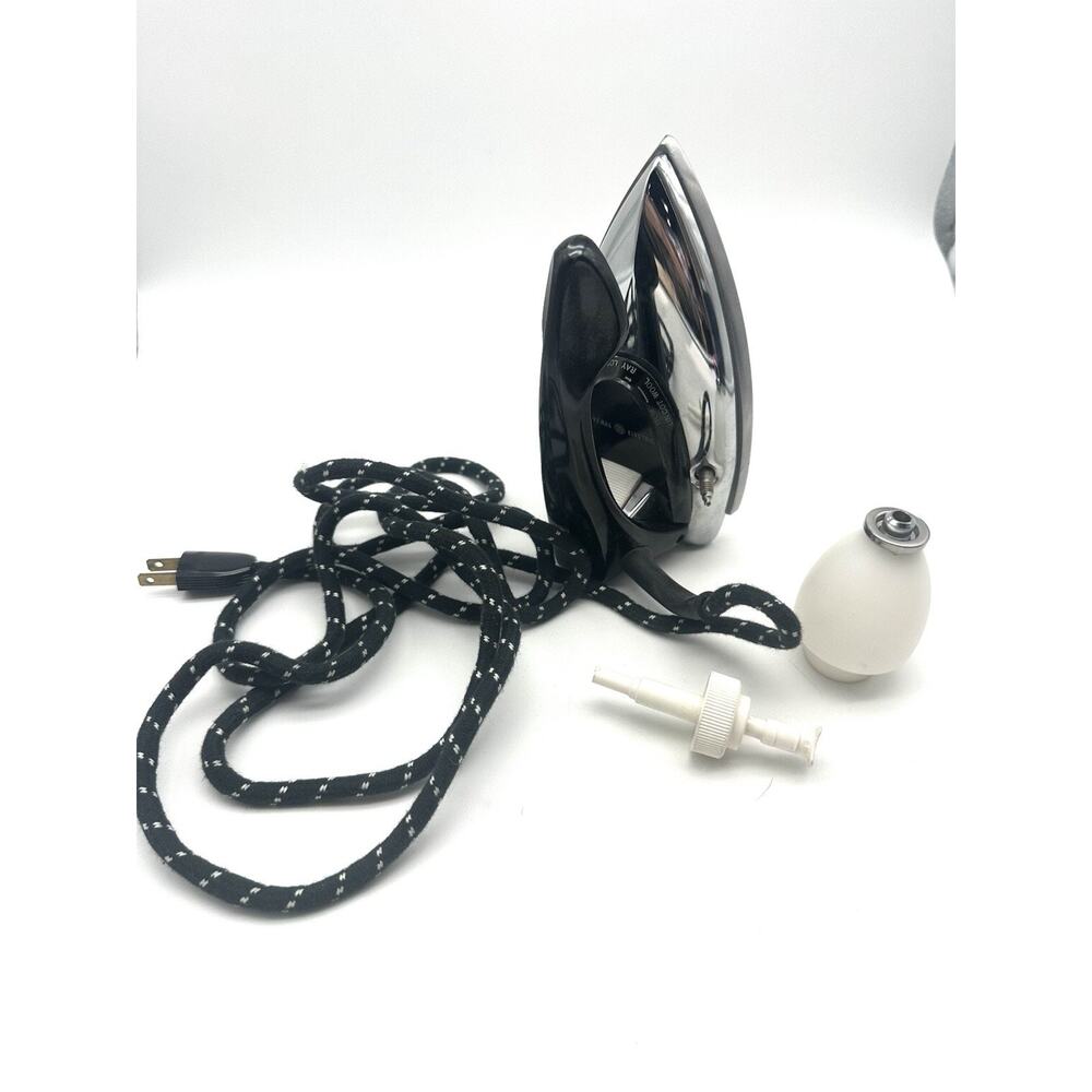Vintage GE General Electric ~ Portable Travel Steam Iron